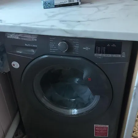 Charming Mullingar Retreat * 穆林加尔